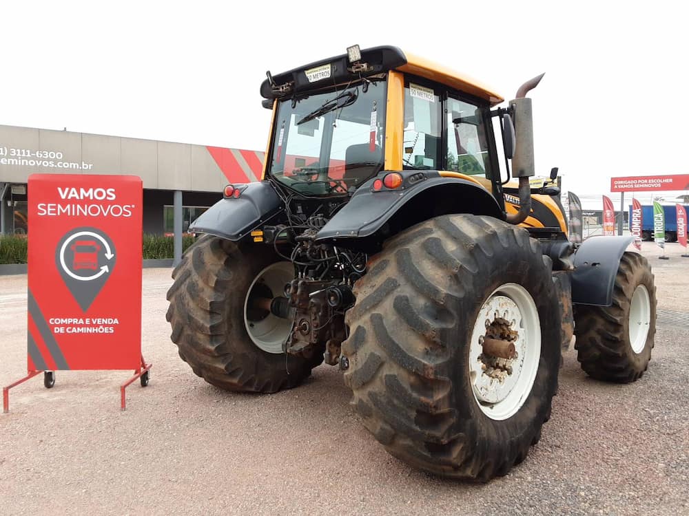 VALTRA BH 224 HiTECH