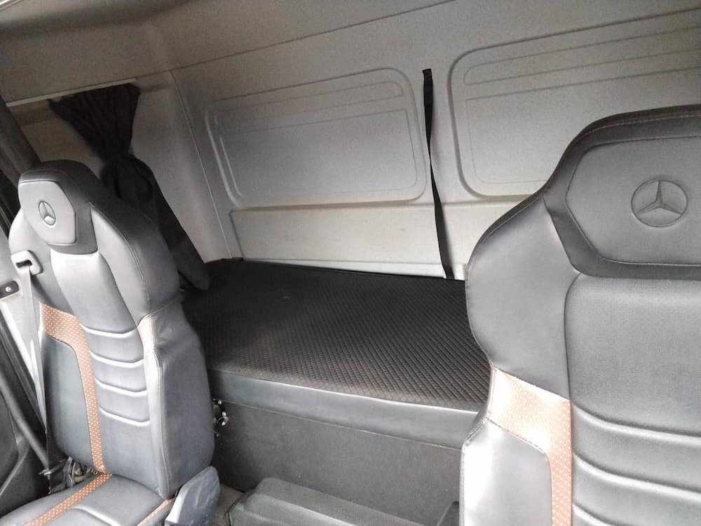 Mercedes-Benz Axor 3344 S (6X4)
