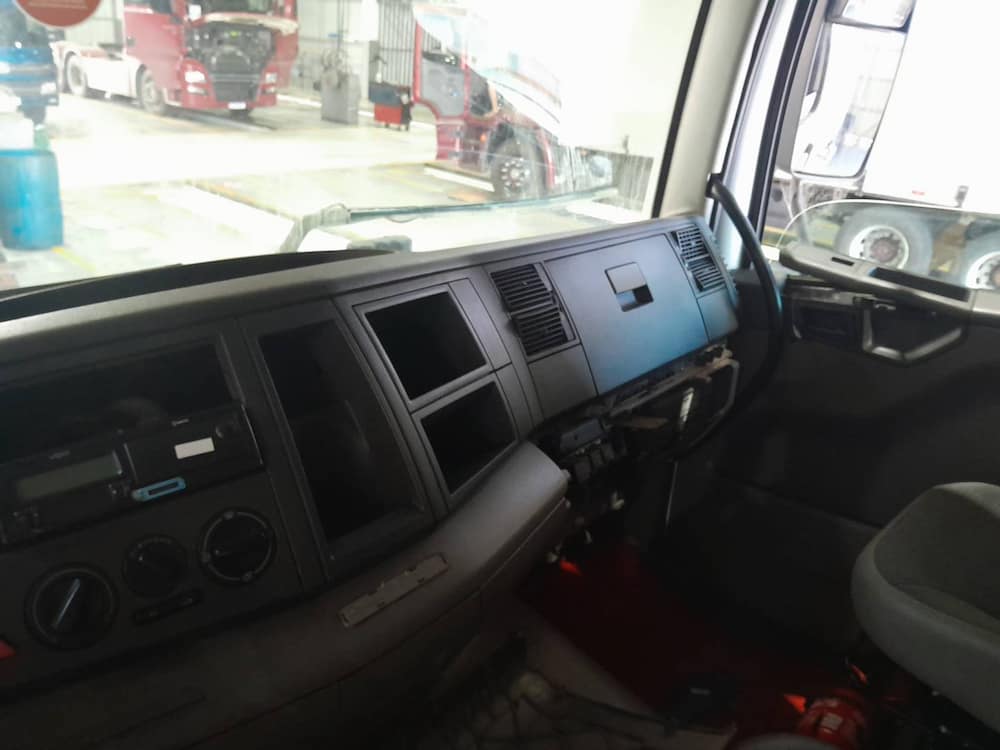 Volkswagen 25.420 Constellation 25.420 E DC Tractor V Tronic
