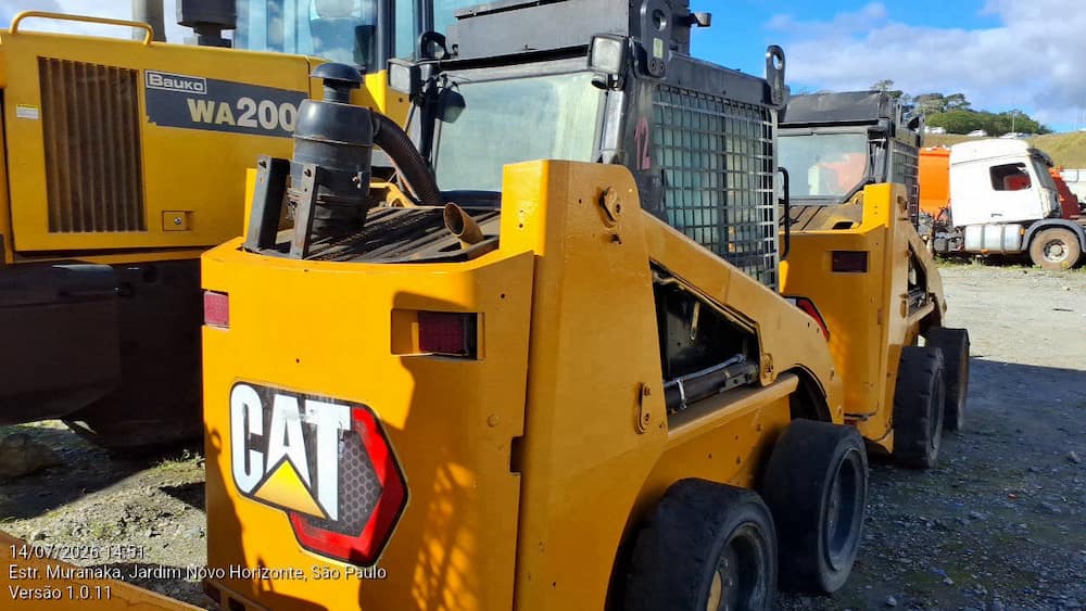 CATERPILLAR MINI CARREGADEIRA