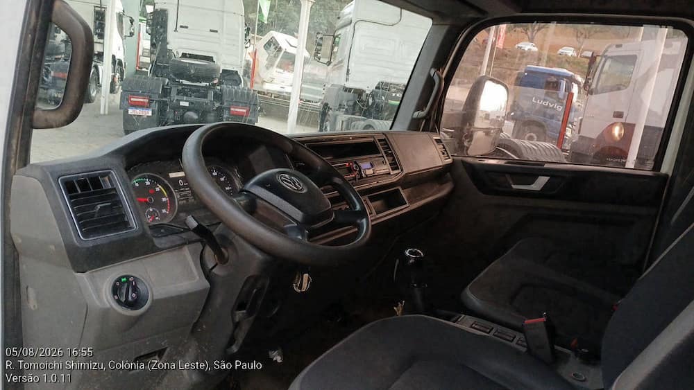 VOLKSWAGEN 11-180 DELIVERY 2P DIESEL E5