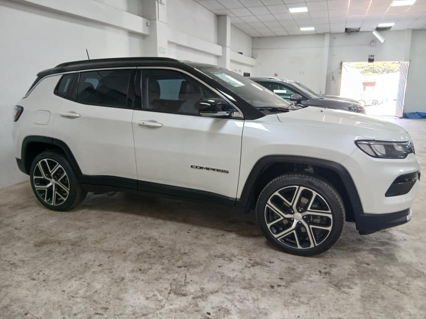 JEEP COMPASS 1.3 T270 TURBO FLEX LIMITED AT6