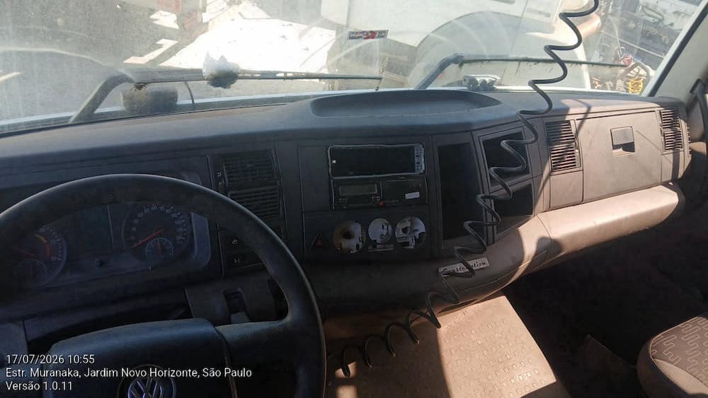 VOLKSWAGEN 25.420 CTC 6X2