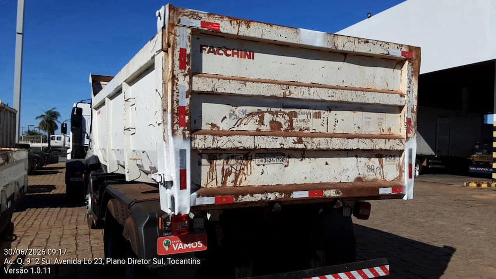 VOLKSWAGEN 31-330 E CONSTEL. 2P DIESEL E5 6X4