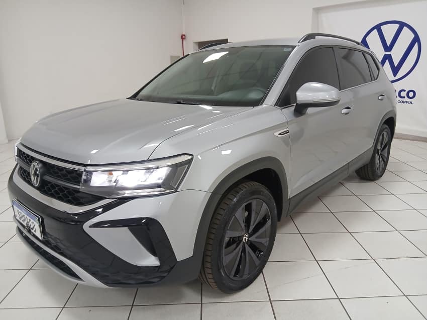 Volkswagen TAOS 1.4 250 TSI TOTAL FLEX COMFORTLINE AUTOMÁTICO