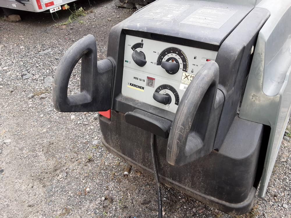 KARCHER LAVADORA DE PISO A.P