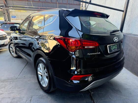 Hyundai Santa Fe 3.3 V6 7L 4WD (Aut)