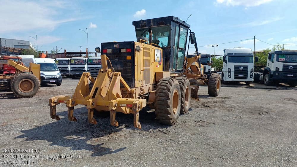CATERPILLAR MOTONIVELADORA 140K
