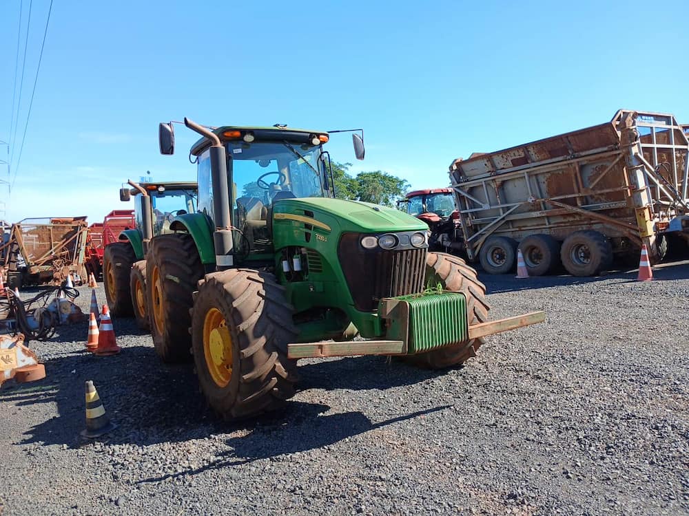 JOHN DEERE TRATOR AGRICOLA JOHN DEERE 7230J