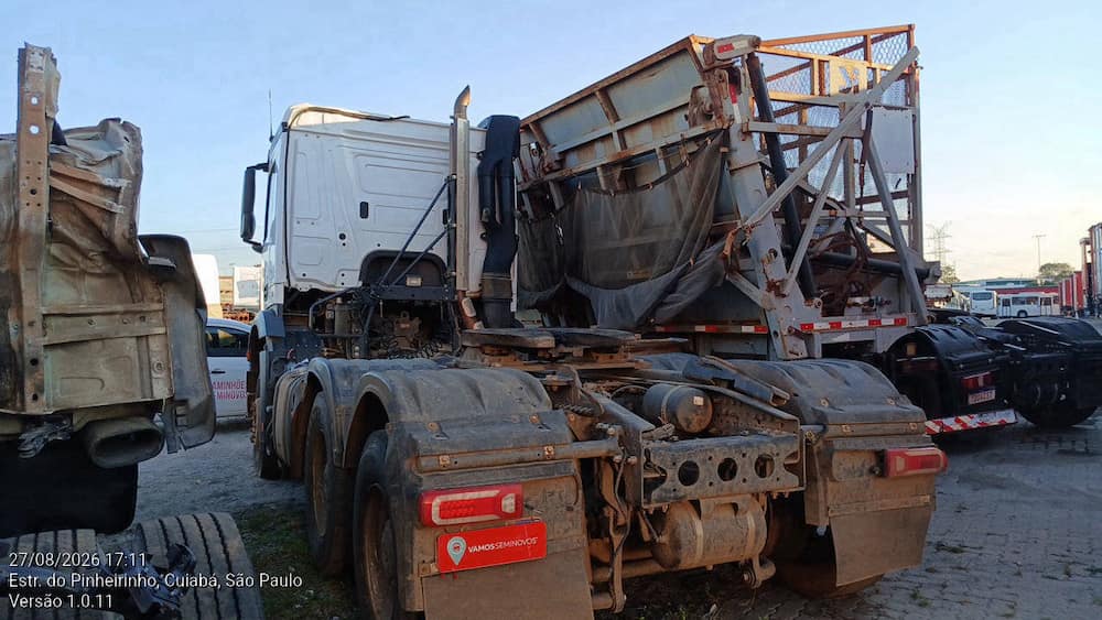 MERCEDES-BENZ AROCS 3351S