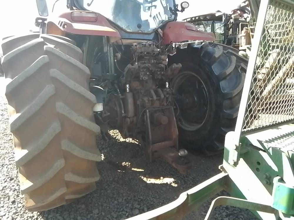 CASE PUMA 215