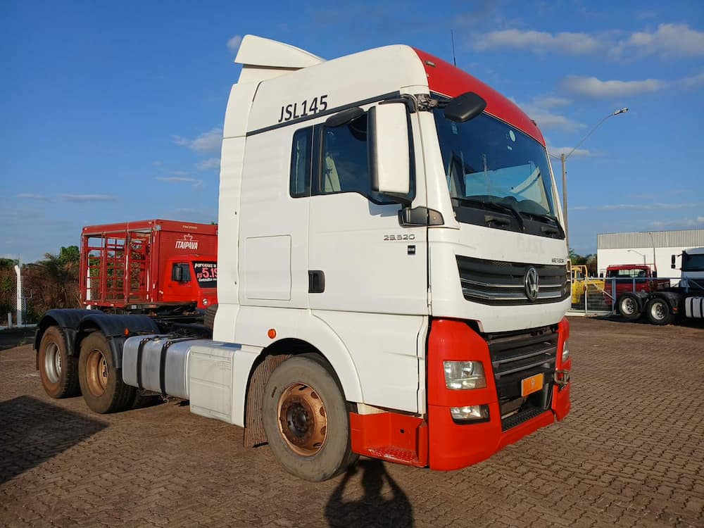 VOLKSWAGEN 29.520 METEOR 6X4