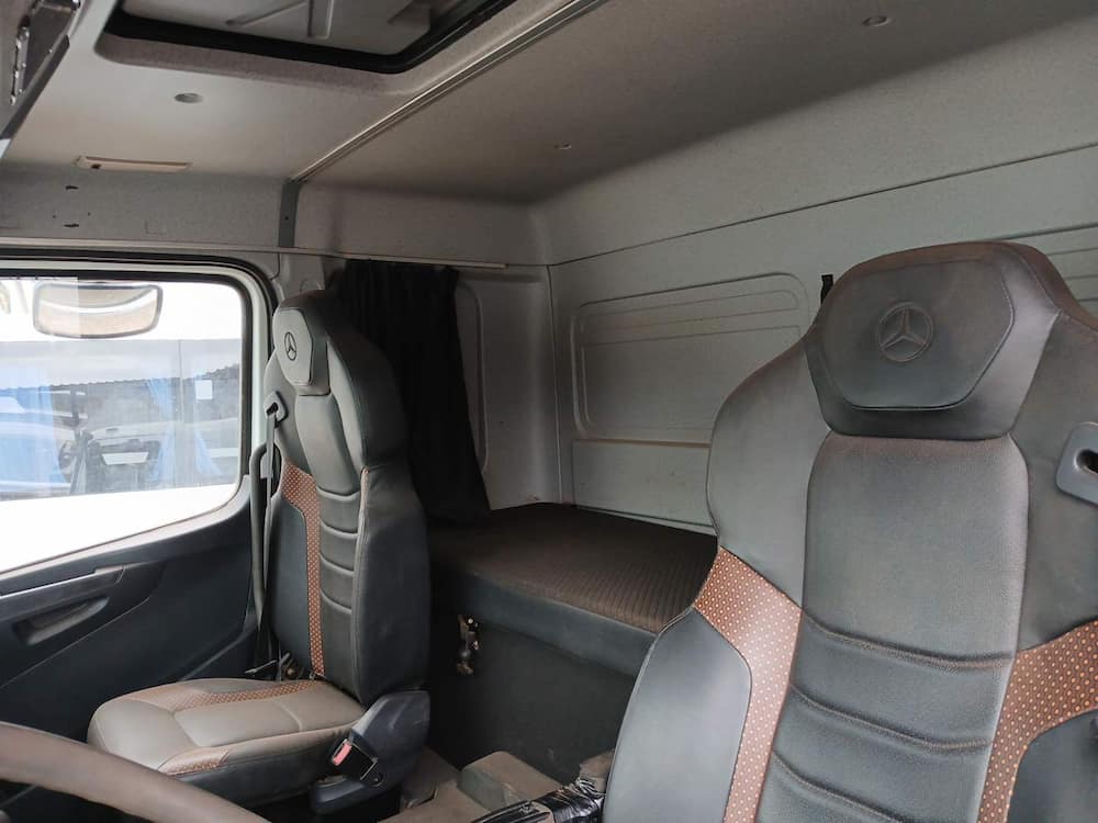Mercedes-Benz Axor 3344 S (6X4)