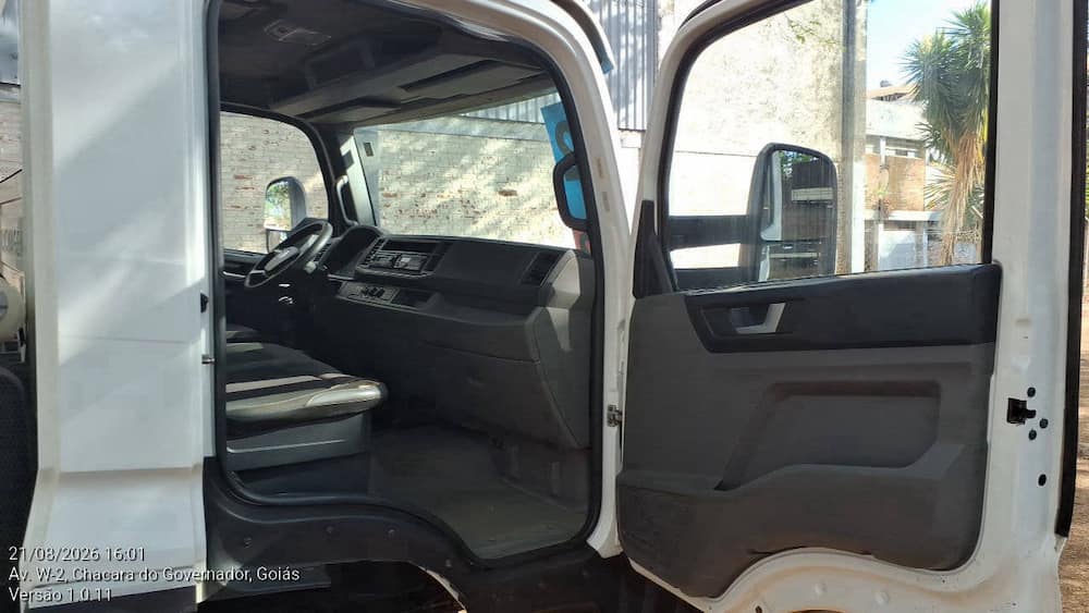VOLKSWAGEN 9-170 DELIVERY 2P DIESEL E5