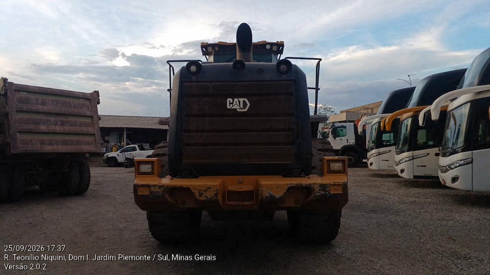 CATERPILLAR PÁ CARREGADEIRA 966L