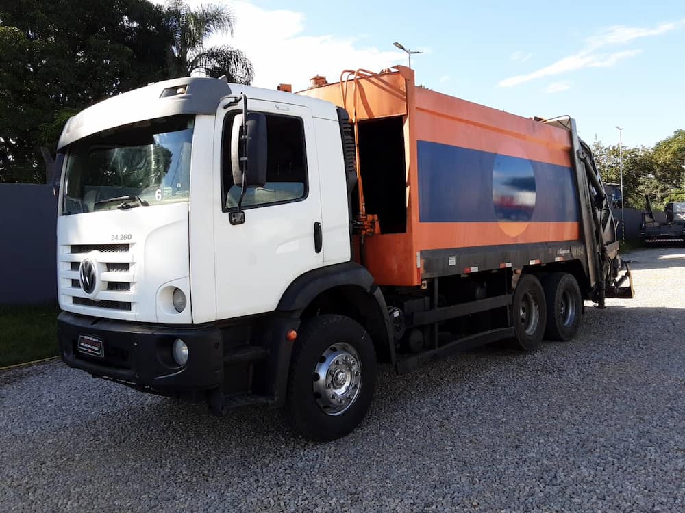 Volkswagen 24-260 E Constel. 6x2 2p (diesel)(E5)