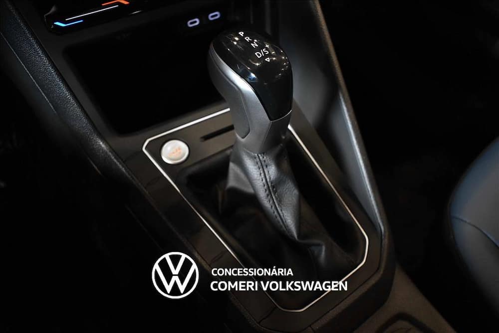 2027 VOLKSWAGEN NIVUS 1.0 200 TSI TOTAL FLEX HIGHLINE AUTOMÁTICO