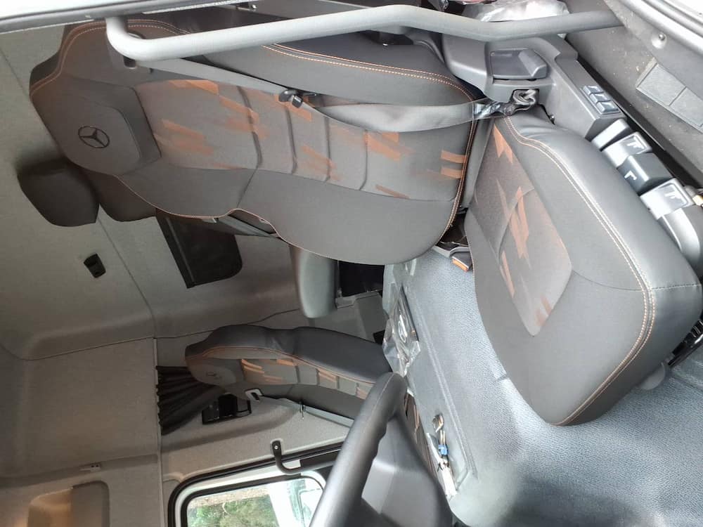 MERCEDES-BENZ ATEGO 2433 CABINE ESTENDIDA