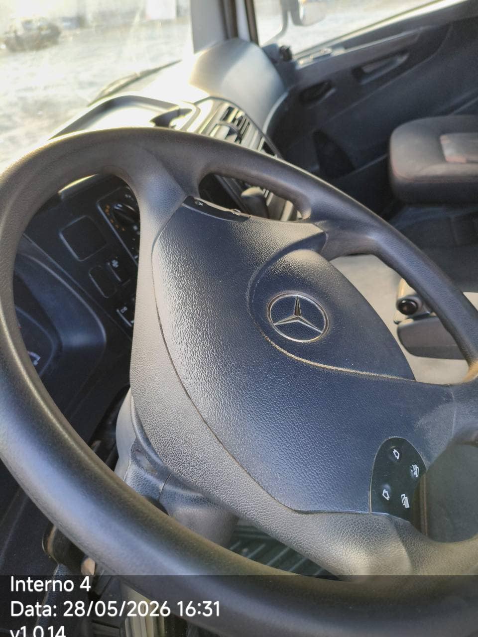MERCEDES-BENZ AXOR 2644 LS 6X4
