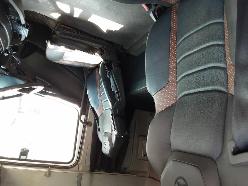 Mercedes-Benz Axor 3344 S (6X4)