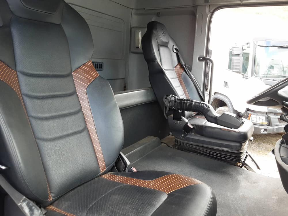 Mercedes-Benz Axor 3344 S (6X4)
