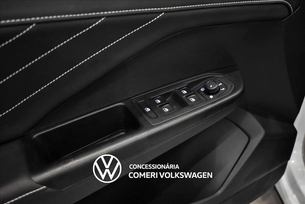2026 VOLKSWAGEN TAOS 1.4 250 TSI TOTAL FLEX HIGHLINE AUTOMÁTICO