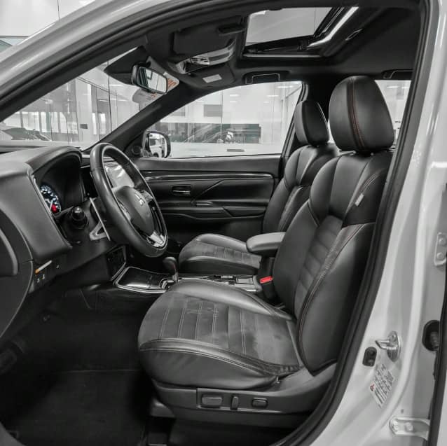 Mitsubishi OUTLANDER 3.0 MIVEC V6 GASOLINA HPE-S BLACK EDITION AWD AUTOMÁTICO 2021/2022