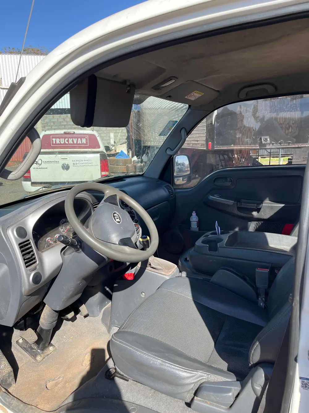 Kia Bongo K-2500 STD 4x2 RS (cab. simples)