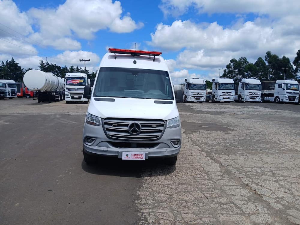MERCEDES-BENZ 416 ALLT AMBULANCIA
