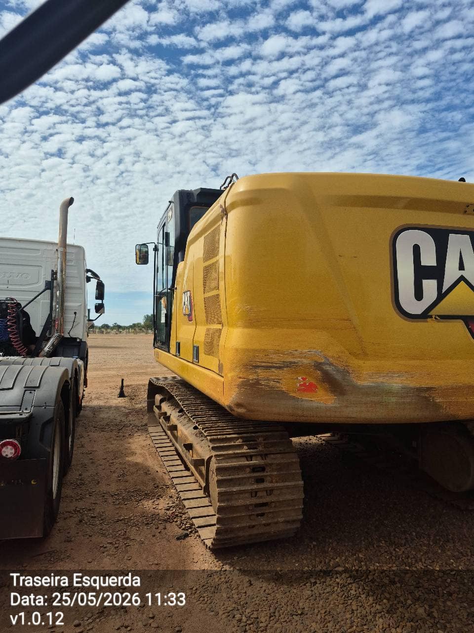 CATERPILLAR CAT 320