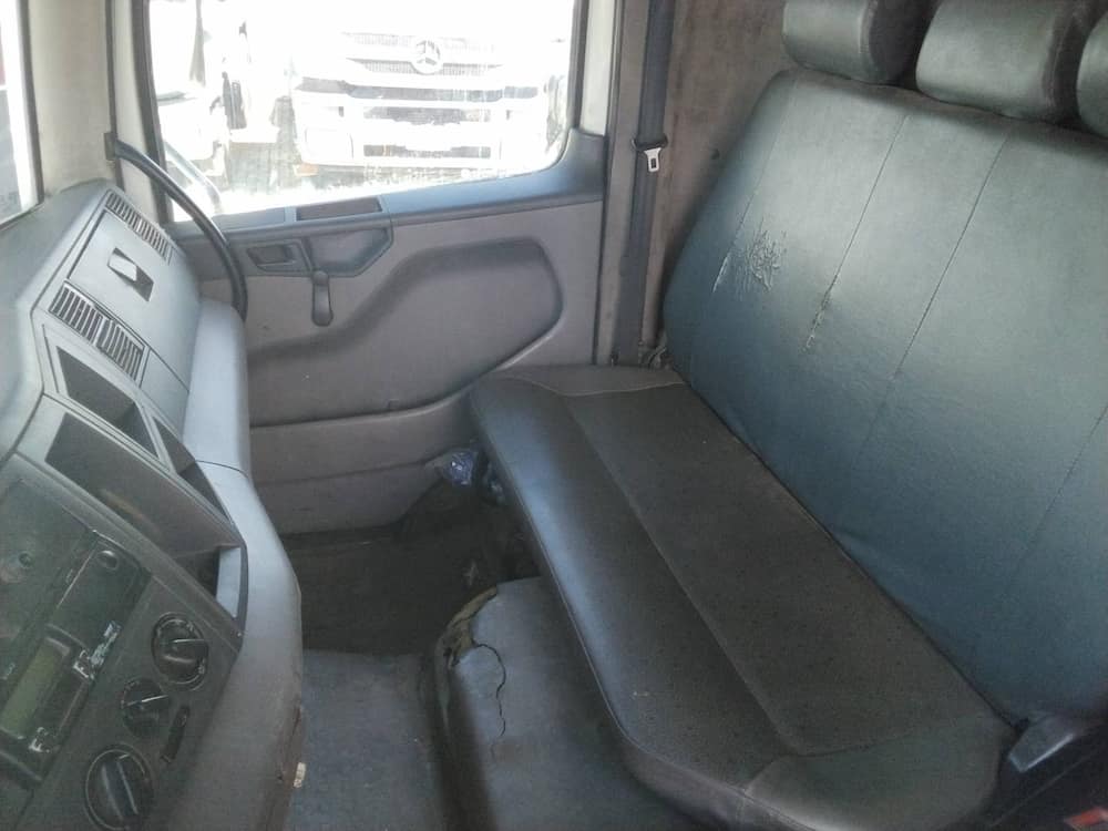 Volkswagen 24-260 E Constel. 6x2 2p (diesel)(E5)