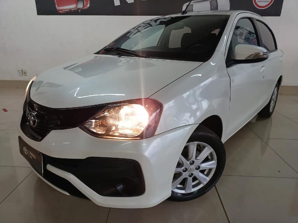 TOYOTA ETIOS 1.5 X PLUS 16V FLEX 4P MANUAL
