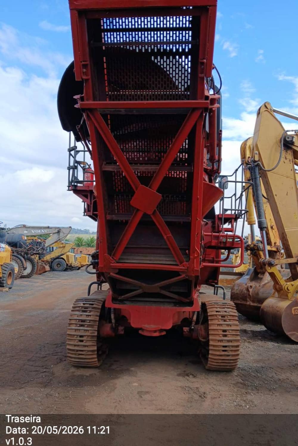 CASE 8810