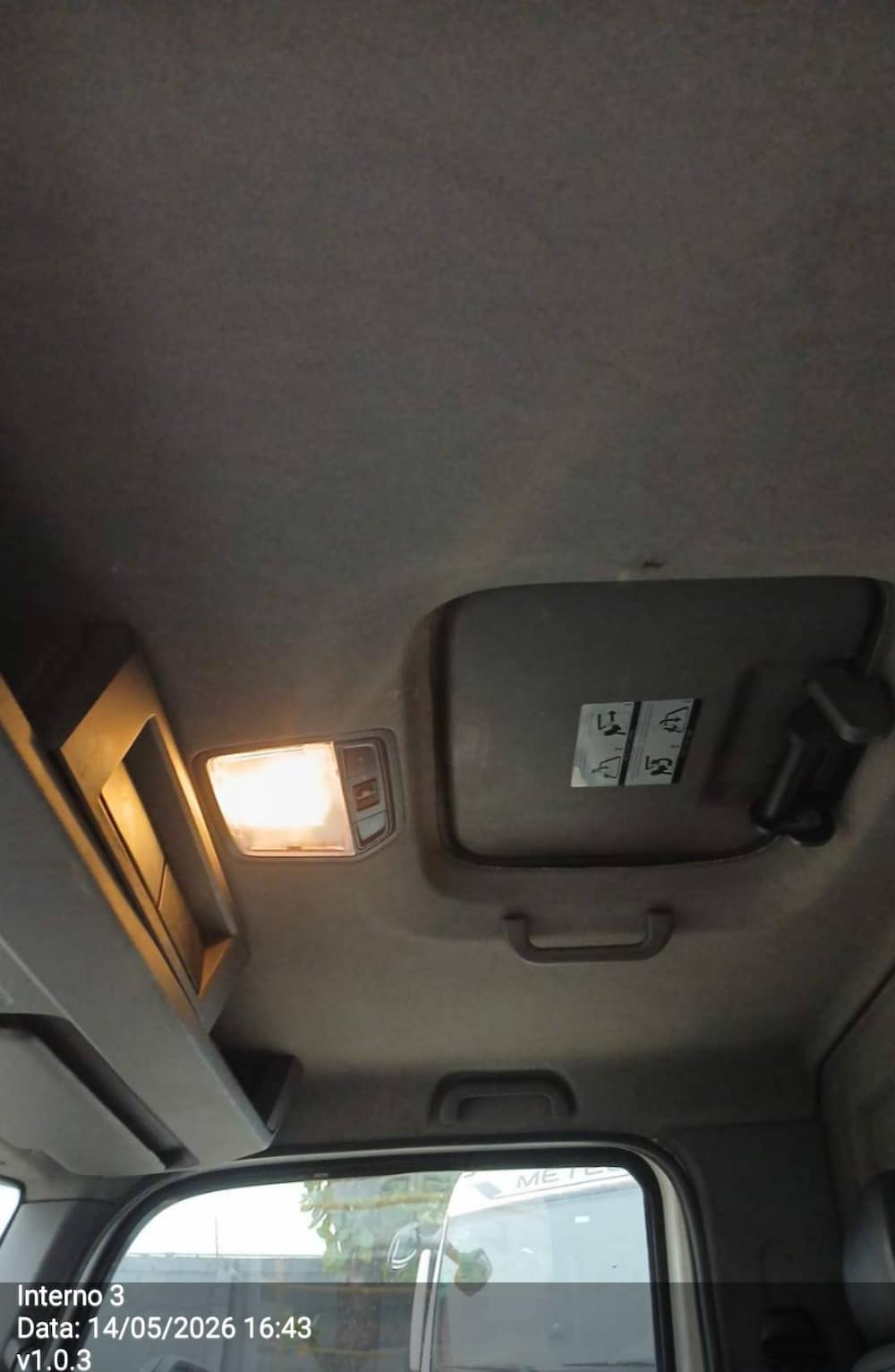VOLKSWAGEN 9-170 DELIVERY 2P DIESEL E5