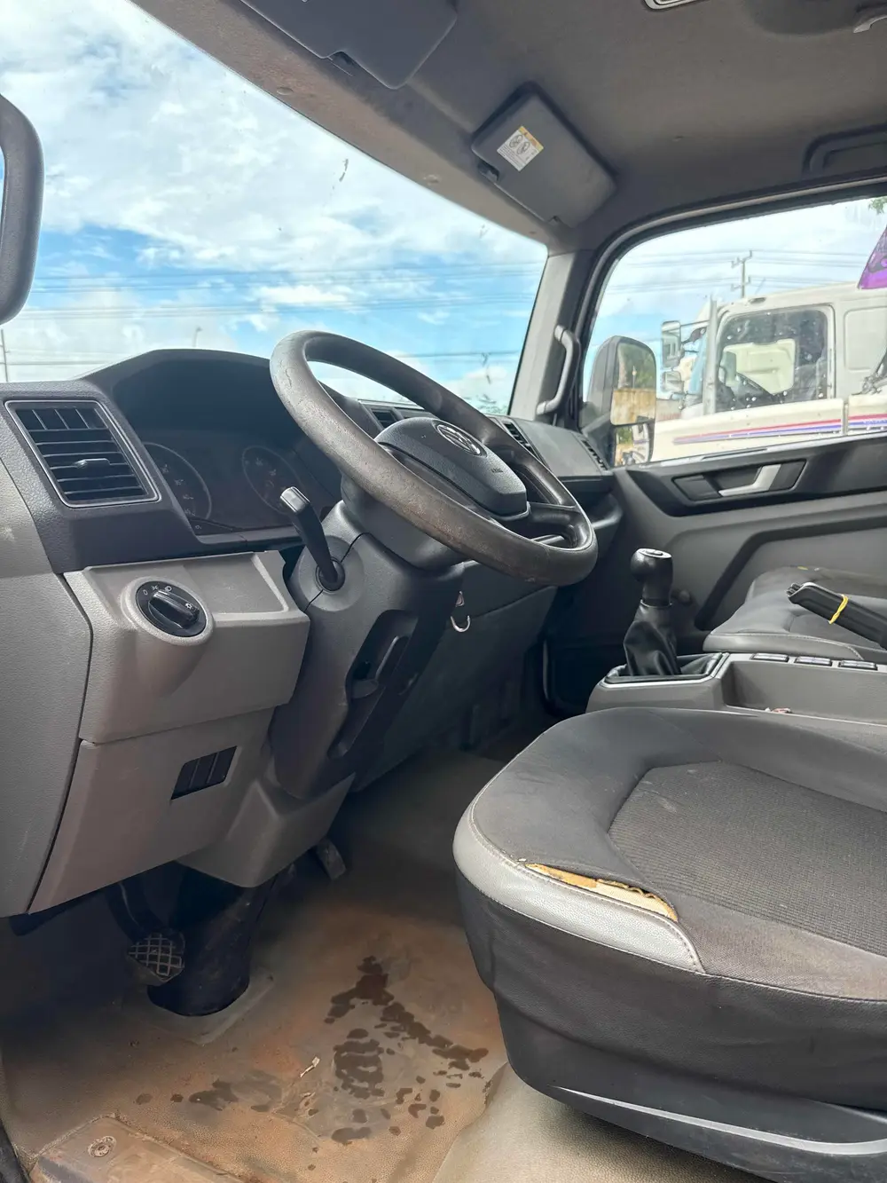 Volkswagen Delivery Express 2p (diesel)(E5)