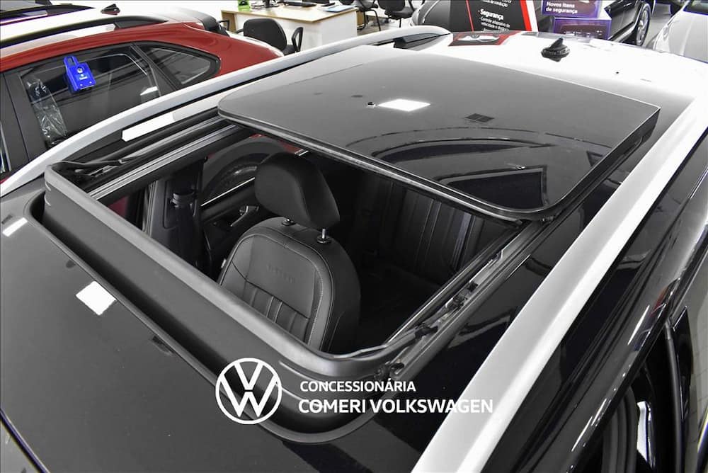 2027 VOLKSWAGEN T-CROSS 1.4 250 TSI TOTAL FLEX HIGHLINE AUTOMÁTICO