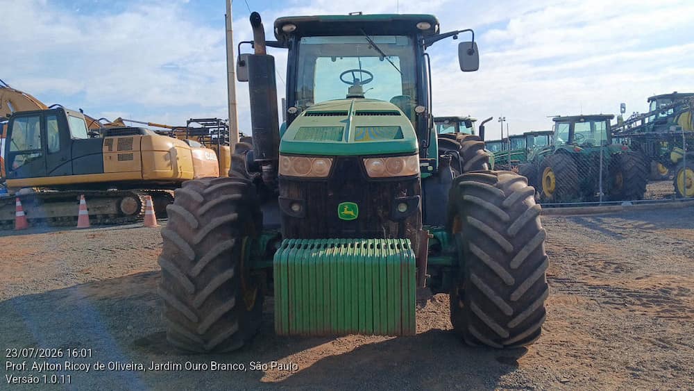 JOHN DEERE 8270R