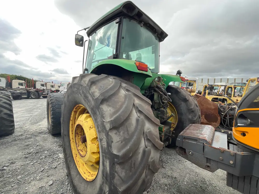 JOHN DEERE 7195J