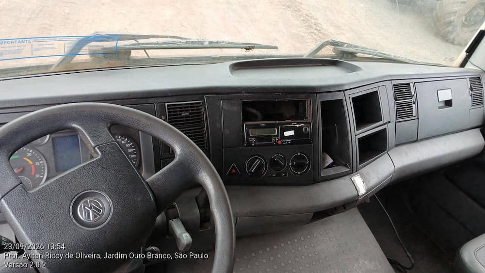 VOLKSWAGEN 31.330 CRC 6X4