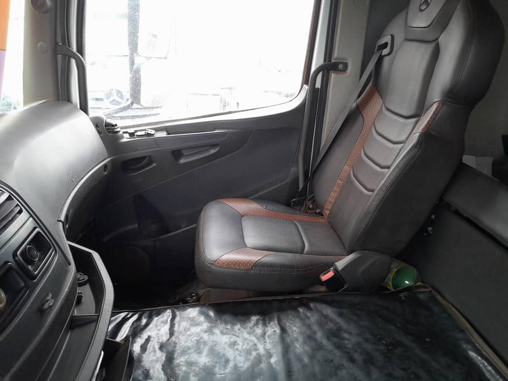 Mercedes-Benz Axor 3344 S (6X4)