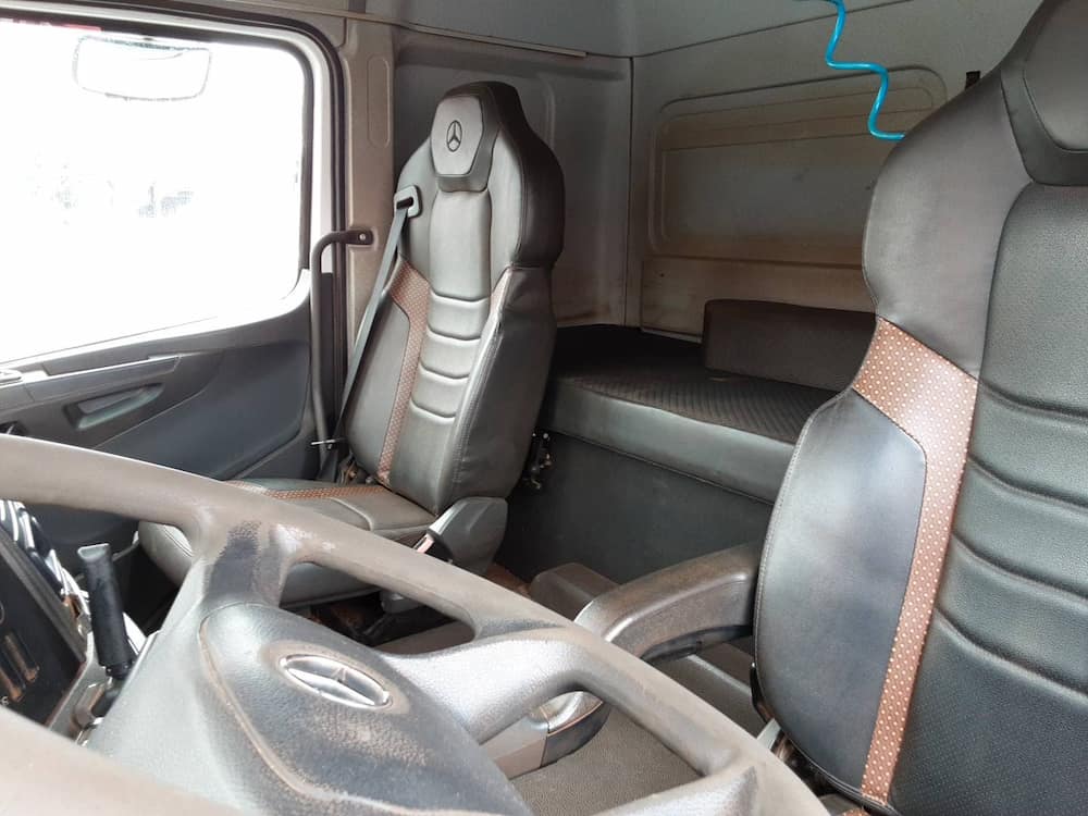 Mercedes-Benz Axor 3344 S (6X4)