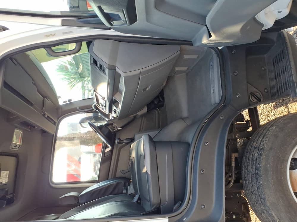 Volkswagen 11-180 Delivery 2p (diesel)(E5)