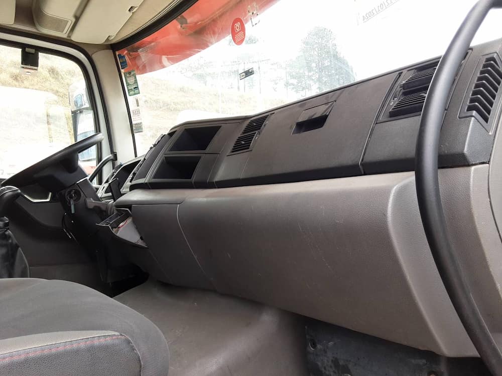 Volkswagen 33.460 Constellation 6x4 2p (diesel)(E5)