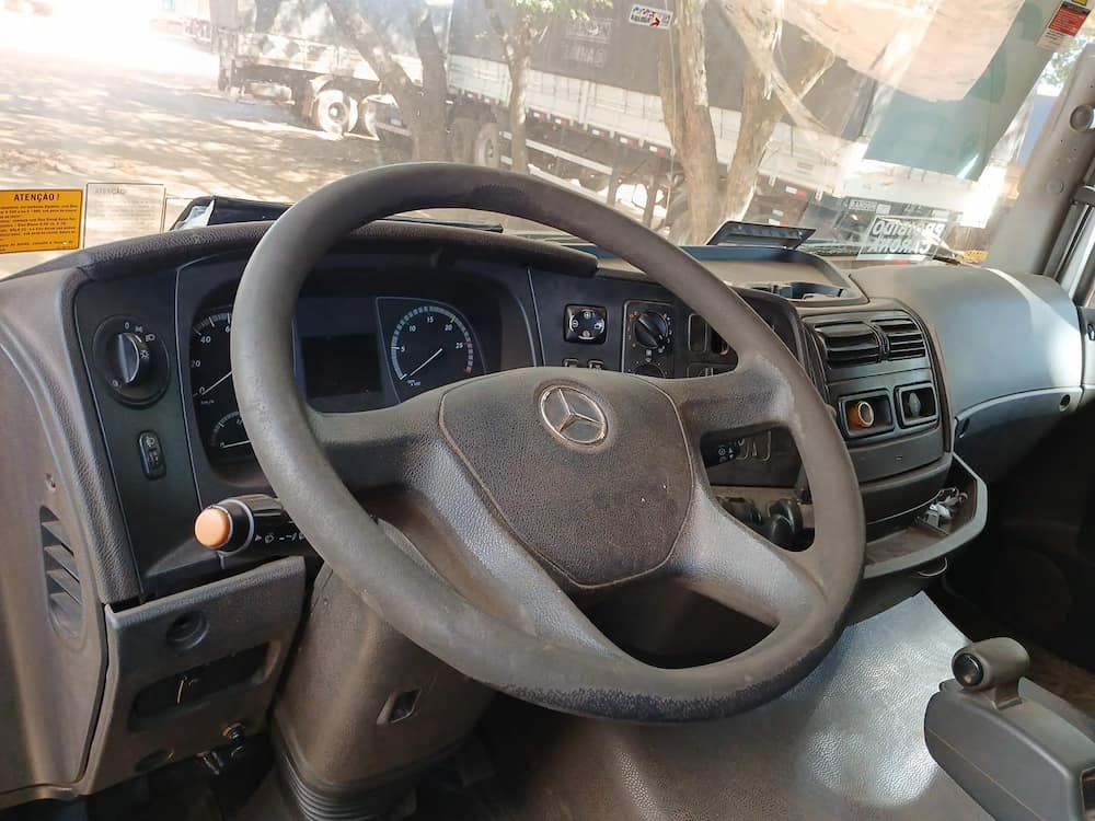 Mercedes-Benz Axor 3344 S (6X4)