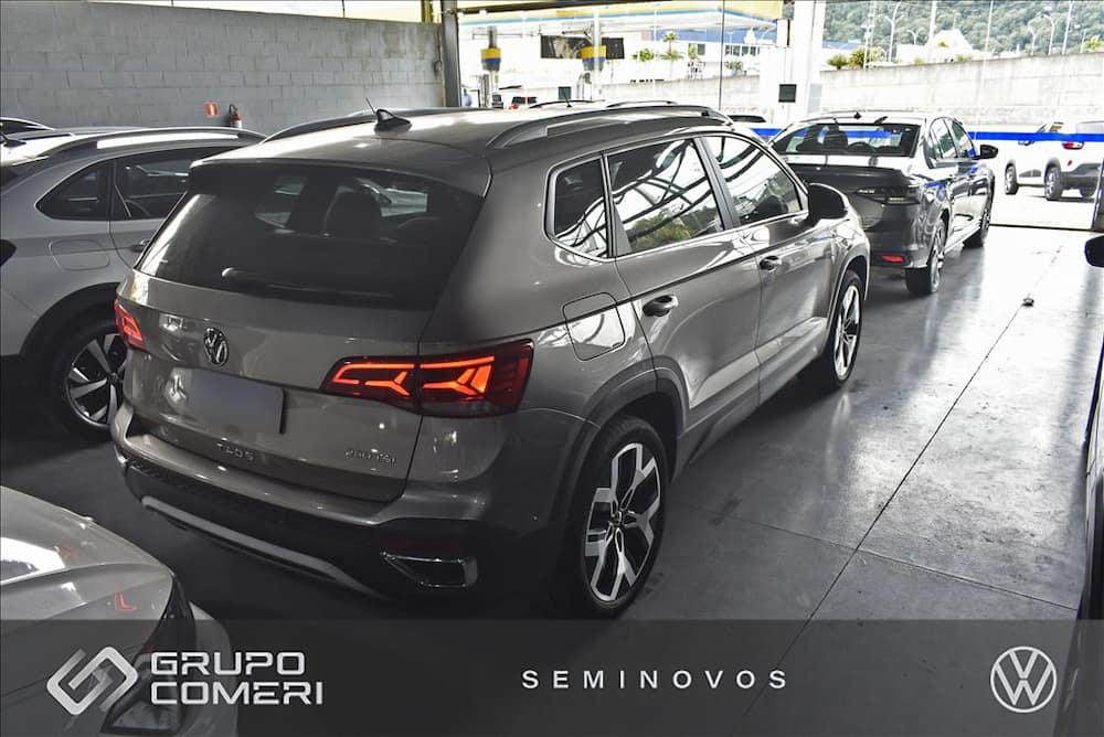 2024 VOLKSWAGEN TAOS 1.4 250 TSI TOTAL FLEX HIGHLINE AUTOMÁTICO