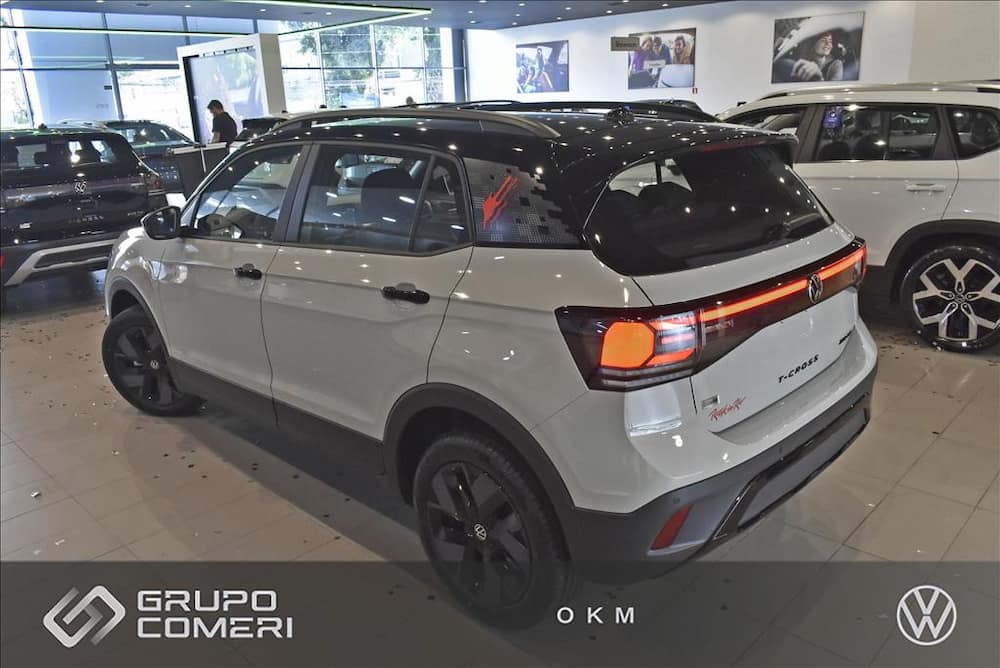 2026 VOLKSWAGEN T-CROSS 1.0 200 TSI TOTAL FLEX AUTOMÁTICO