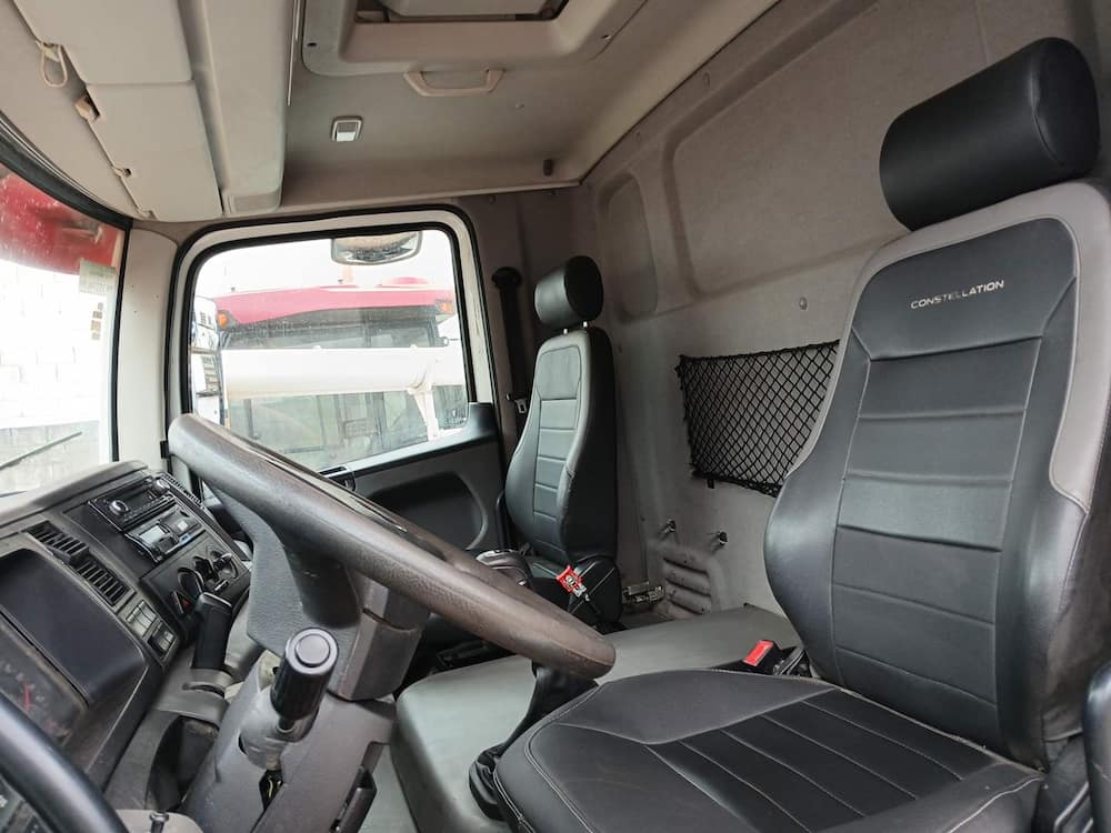 Volkswagen 31.330 Constellation 31.330 E DC