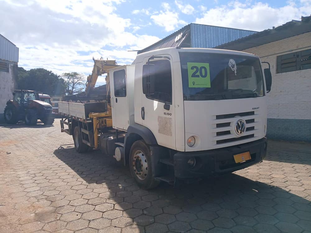 VOLKSWAGEN 15.190 CRM 4X2