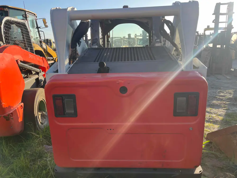 BOBCAT S570