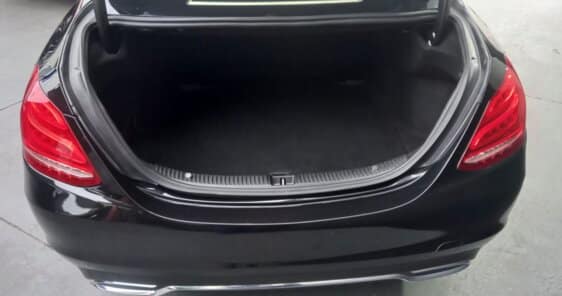 Mercedes-Benz C 180 Avantgarde FlexFuel
